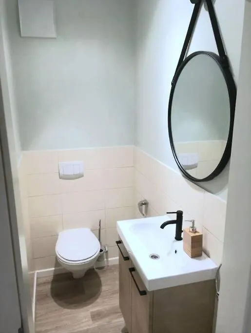 Large 2 Bedrooms Flat With Free Parking & Terrace Luxembourg Apartment